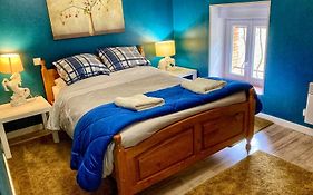 LASTOURS 4 CATHAR CASTLES 3 BED 3 star APARTMENT QUERTINEUX